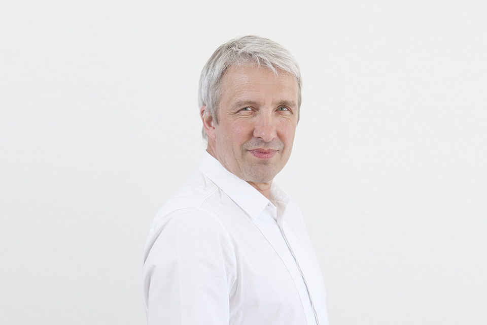 a5d9caa1d4992954a4cf4dcdb235fe80a1ee7be9